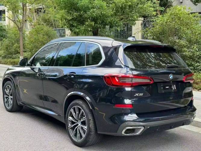 【宝马x5m运动版,19款宝马x5m运动套装m】