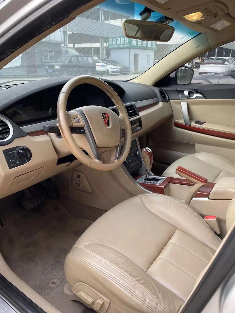 荣威550当年价格 荣威5502012年价格