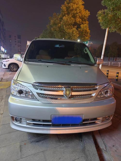 阁瑞斯汽车,阁瑞斯汽车模型图片