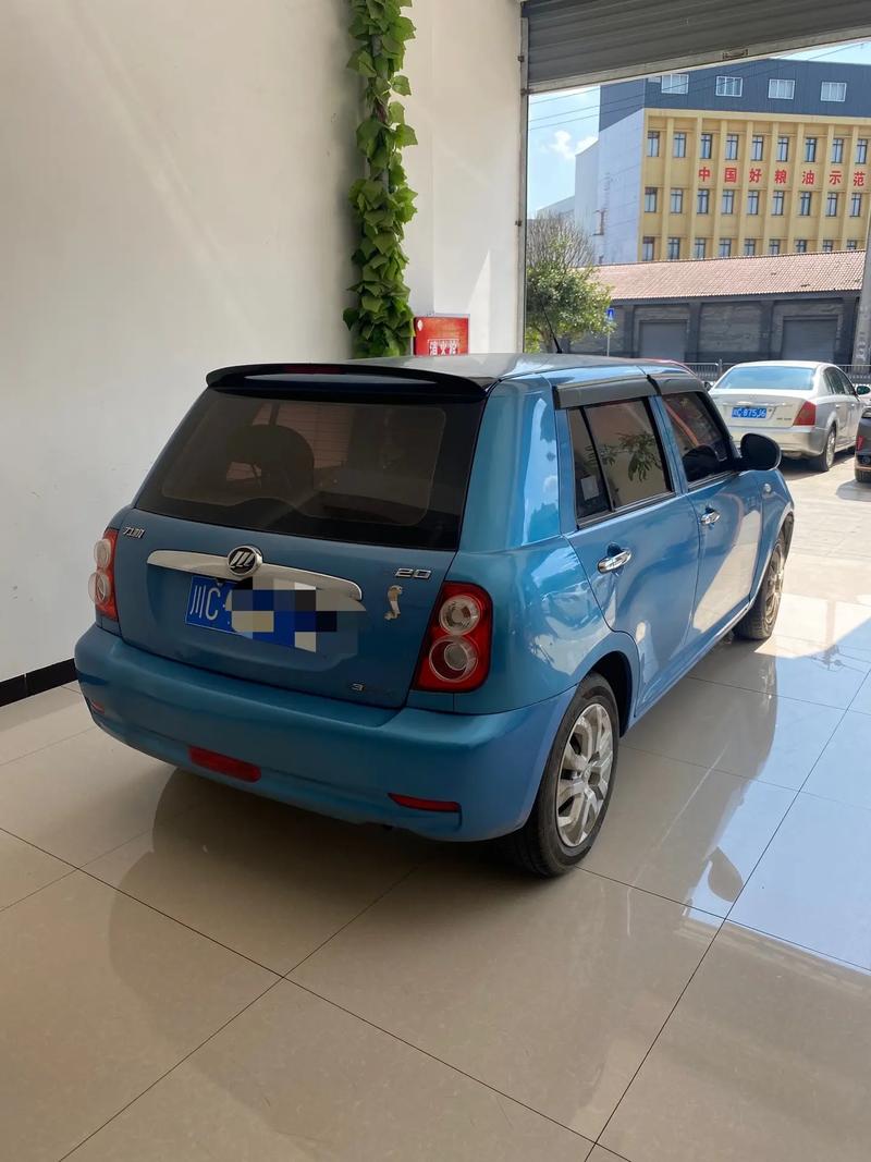 力帆320报价及图片二手车(力帆3202012款价格)